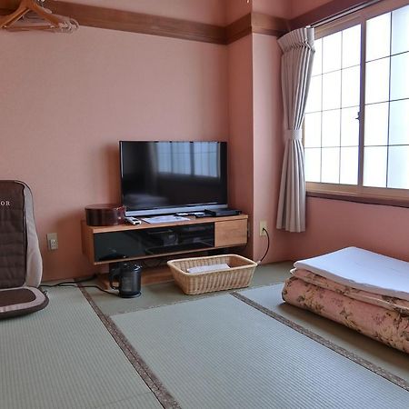 Hotel New Mondo Yuzawa  Exteriör bild