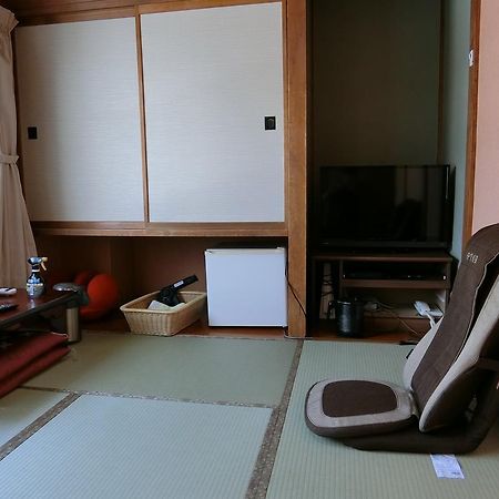 Hotel New Mondo Yuzawa  Exteriör bild